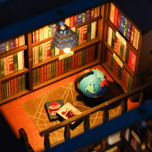 Antika Sayfalar | Minyatür Kitap Arası Maketi | Kendin Yap Booknook | Ahşap Hobi Seti | LED Işıklı 3D Puzzle